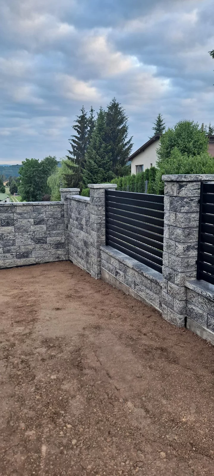 20220611_200207 (Copy)